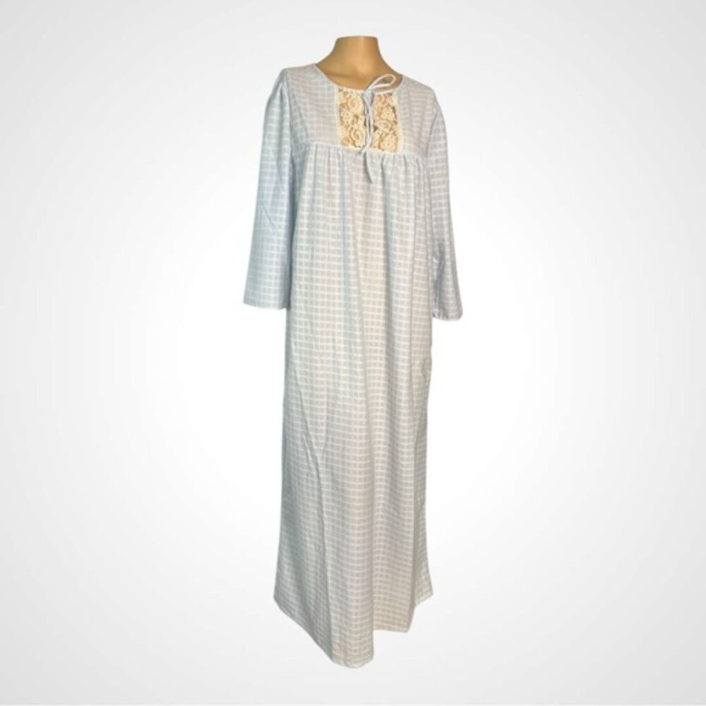 Vintage Spotlight USA Lace Trim Long Nightgown – Size Large